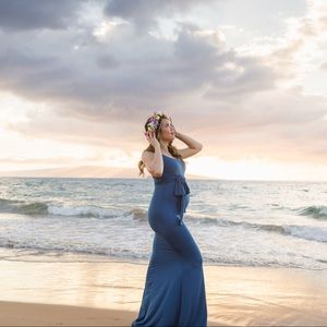 Sleeveless maternity dress — elegant mermaid maxi gown with tie waist